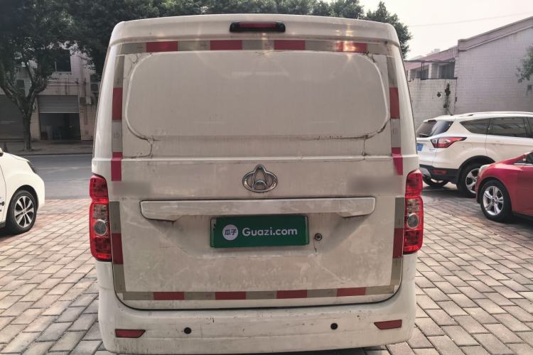 Used CHANGAN KAICHENG Ruixing EM60 2023 Pure Electric Van 4525 mm Long Flat Roof with Back-Hinged Doors 2 Seats 60 kW 38.7 kWh Rear
