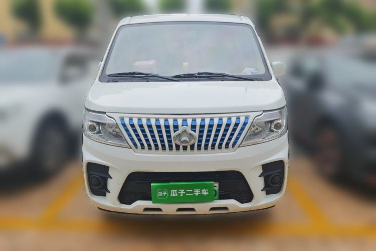 Used CHANGAN KAICHENG Ruixing EM60 2023 All-Electric Van 4525 mm Long Flat Roof with Side Doors 2 Seats 60 kW 38.7 kWh Front