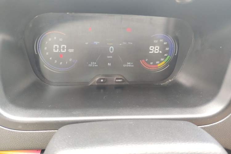 Used CHANGAN KAICHENG Ruixing EM60 2023 Pure Electric Bus 4525 mm Long Flat Roof with Rear-Hinged Doors 6 Seats 60 kW 41.86 kWh Odometer Close Up