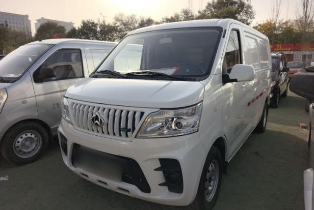 Used CHANGAN KAICHENG Ruixing EM60 2023 All-Electric Van 4525 mm Long Flat Roof with Side Doors 2 Seats 60 kW 38.7 kWh