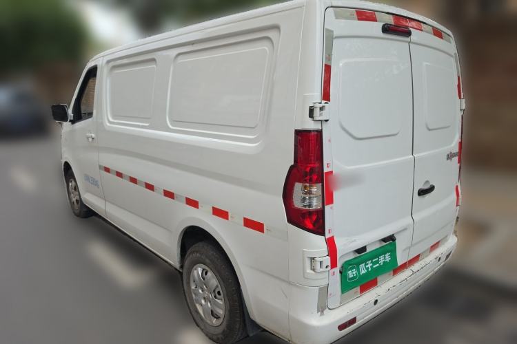 Used CHANGAN KAICHENG Ruixing EM60 2023 All-Electric Van 4525 mm Long Flat Roof with Side Doors 2 Seats 60 kW 38.7 kWh Rear Left 45 Deg
