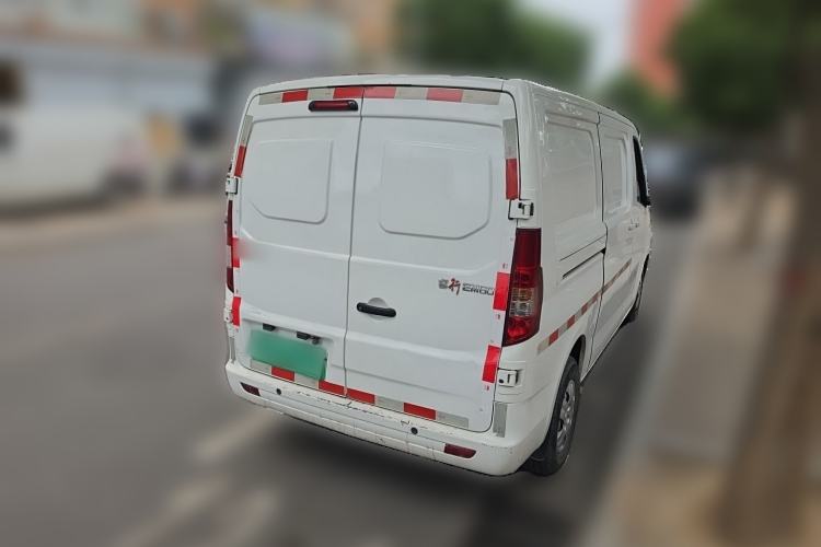 Used CHANGAN KAICHENG Ruixing EM60 2023 All-Electric Van 4525 mm Long Flat Roof with Side Doors 2 Seats 60 kW 38.7 kWh Rear Right 45 Deg
