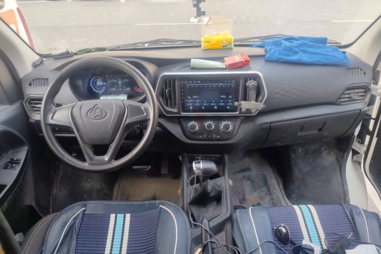 Used CHANGAN KAICHENG Ruixing EM60 2024 Comfort Model 6 Seats 41.86 kWh Side-Hinged Doors Center Console
