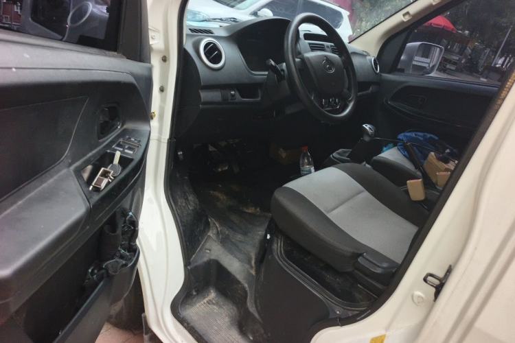 Used CHANGAN KAICHENG Ruixing EM60 2024 Comfort Model 6 Seats 41.86 kWh Side-Hinged Doors Driver Seat