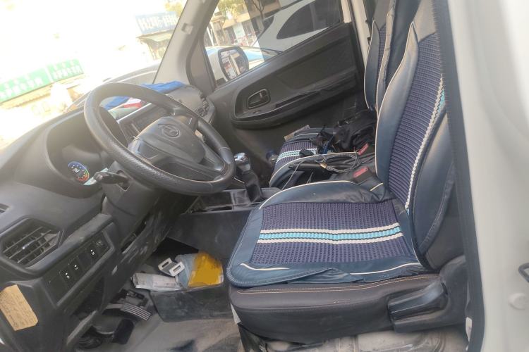 Used CHANGAN KAICHENG Ruixing EM60 2024 Comfort Model 6 Seats 41.86 kWh Side-Hinged Doors Left Front Seat