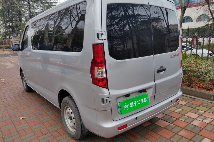 Used CHANGAN KAICHENG Ruixing EM60 2025 Passenger Version Comfort Edition 6 Seats 300 km Range Side-Hinged Doors Exterior 3
