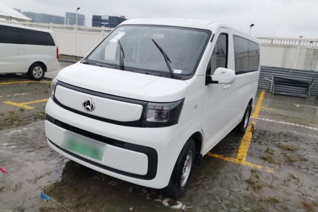 Used CHANGAN KAICHENG Ruixing EM60 2025 Passenger Version Comfort Model 6 Seats 300 km Liftback Door