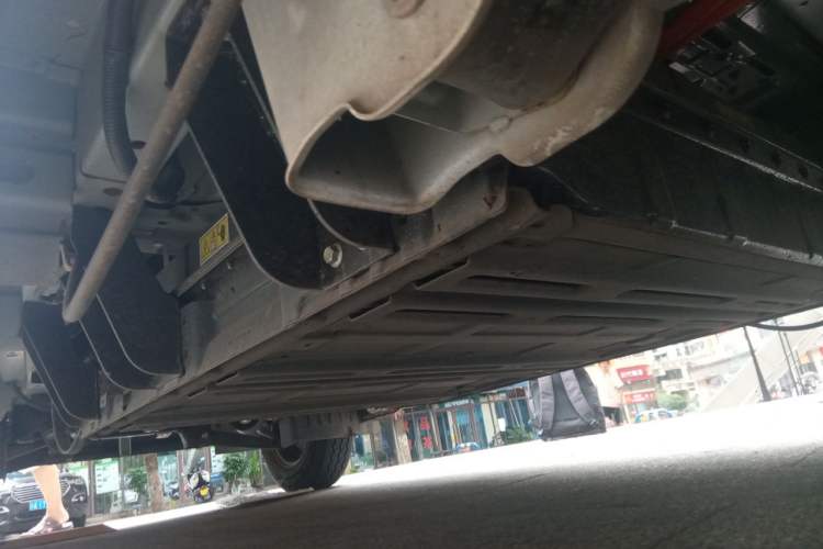 Used CHANGAN KAICHENG Ruixing EM60 2025 Passenger Version Comfort Model 6 Seats 300 km Liftback Door Chassis Rear Left