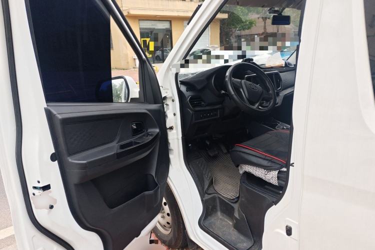 Used CHANGAN KAICHENG Ruixing EM60 2025 Passenger Version Comfort Edition 6 Seats 300 km Range Side-Hinged Doors Driver Seat