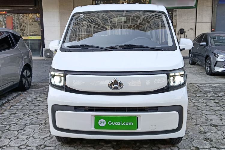 Used CHANGAN KAICHENG Ruixing EM60 2025 Passenger Version Comfort Edition 6 Seats 300 km Range Side-Hinged Doors Exterior 1
