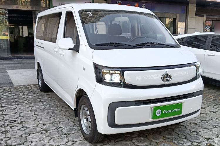 Used CHANGAN KAICHENG Ruixing EM60 2025 Passenger Version Comfort Edition 6 Seats 300 km Range Side-Hinged Doors Exterior 2