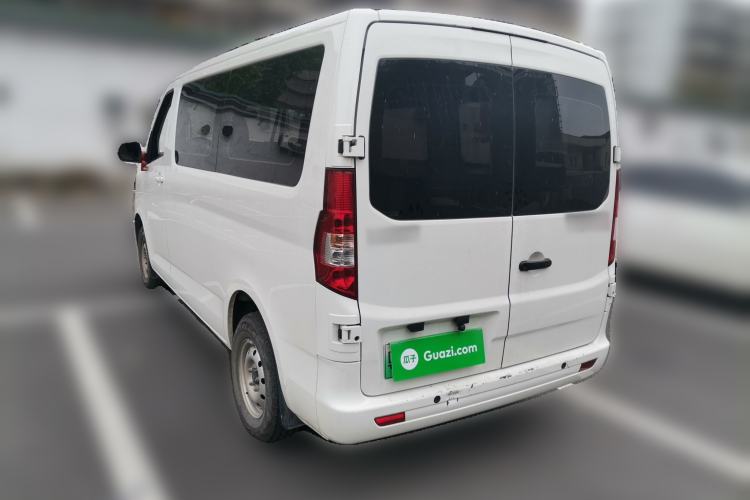 Used CHANGAN KAICHENG Ruixing EM60 2025 Passenger Version Comfort Edition 6 Seats 300 km Range Side-Hinged Doors Exterior 3