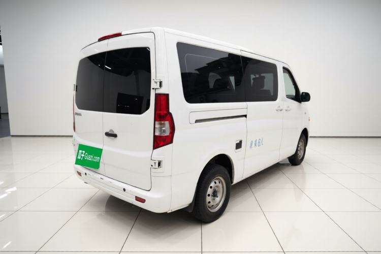 Used CHANGAN KAICHENG Ruixing EM60 2025 Passenger Version Comfort Edition 6 Seats 300 km Range Side-Hinged Doors Exterior 5
