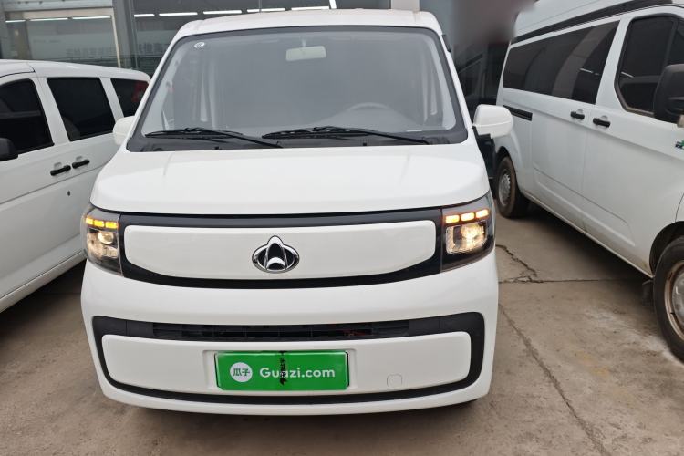 Used CHANGAN KAICHENG Ruixing EM60 2025 Model, Passenger Version—Comfortable Type, 6 Seats, 240 km, Side Doors, 60 kW Front
