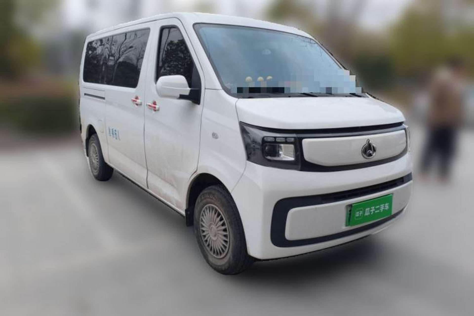 Used CHANGAN KAICHENG Ruixing EM60 2025 Passenger Version Comfort Edition 6 Seats 300 km Range Side-Hinged Doors Front Right 45 Deg