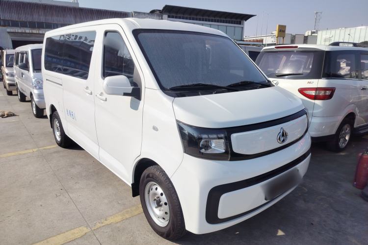 Used CHANGAN KAICHENG Ruixing EM60 2025 Passenger Version Comfort Edition 6 Seats 300 km Range Side-Hinged Doors Front Right 45 Deg