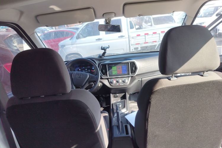 Used CHANGAN KAICHENG Ruixing EM60 2025 Passenger Version Comfort Edition 6 Seats 300 km Range Side-Hinged Doors Headliner