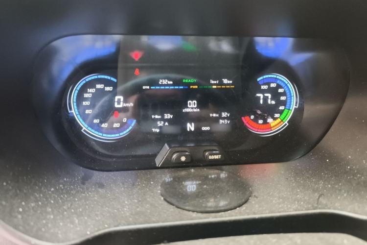 Used CHANGAN KAICHENG Ruixing EM60 2025 Passenger Version Comfort Edition 6 Seats 300 km Range Side-Hinged Doors Instrument Cluster