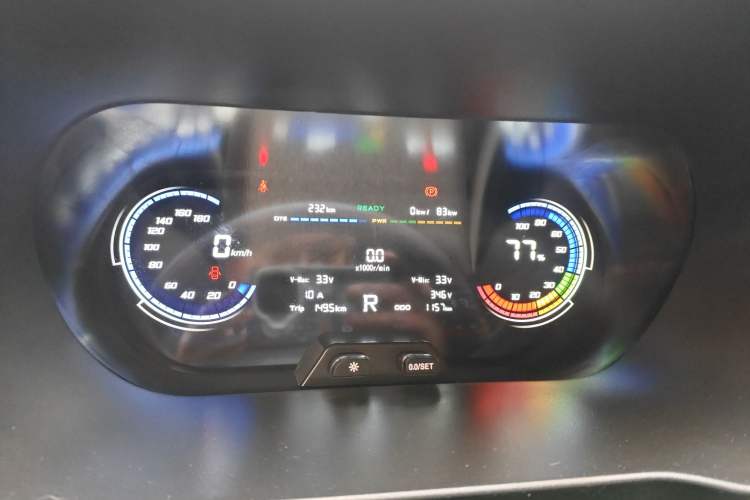 Used CHANGAN KAICHENG Ruixing EM60 2025 Passenger Version Comfort Model 6 Seats 300 km Liftback Door Instrument Cluster