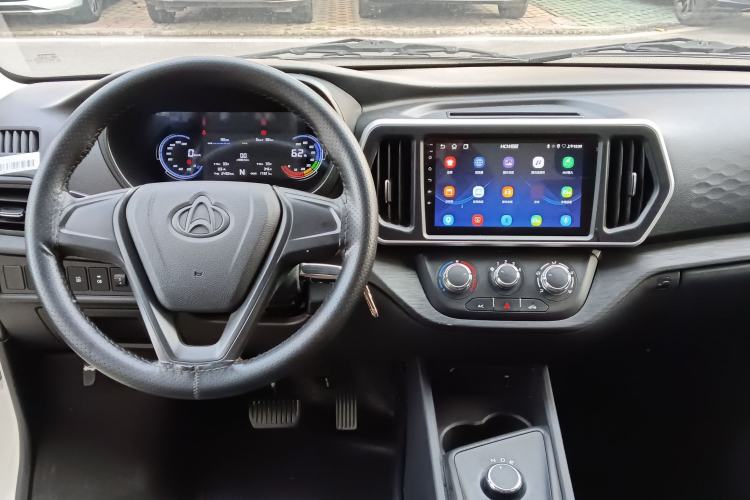 Used CHANGAN KAICHENG Ruixing EM60 2025 Passenger Version Comfort Edition 6 Seats 300 km Range Side-Hinged Doors Interior 2