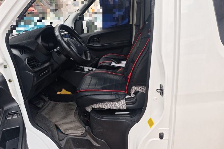 Used CHANGAN KAICHENG Ruixing EM60 2025 Passenger Version Comfort Edition 6 Seats 300 km Range Side-Hinged Doors Left Front Seat