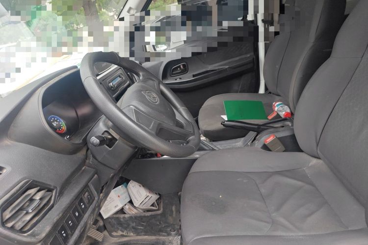 Used CHANGAN KAICHENG Ruixing EM60 2025 Passenger Version Comfort Edition 6 Seats 300 km Range Side-Hinged Doors Left Front Seat