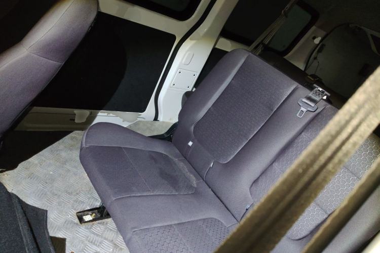 Used CHANGAN KAICHENG Ruixing EM60 2025 Passenger Version Comfort Model 7 Seats 300 km Range Liftback Door Left Rear Seat