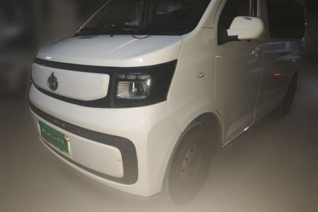 Used CHANGAN KAICHENG Ruixing EM60 2025 Passenger Version Comfort Edition 6 Seats 300 km Range Side-Hinged Doors