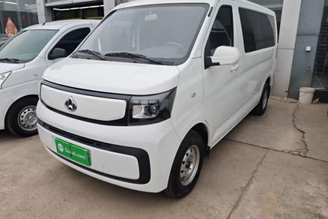 Used CHANGAN KAICHENG Ruixing EM60 2025 Model, Passenger Version—Comfortable Type, 6 Seats, 240 km, Side Doors, 60 kW