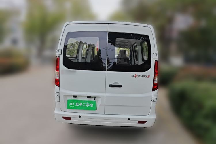 Used CHANGAN KAICHENG Ruixing EM60 2025 Passenger Version Comfort Edition 6 Seats 300 km Range Side-Hinged Doors Rear