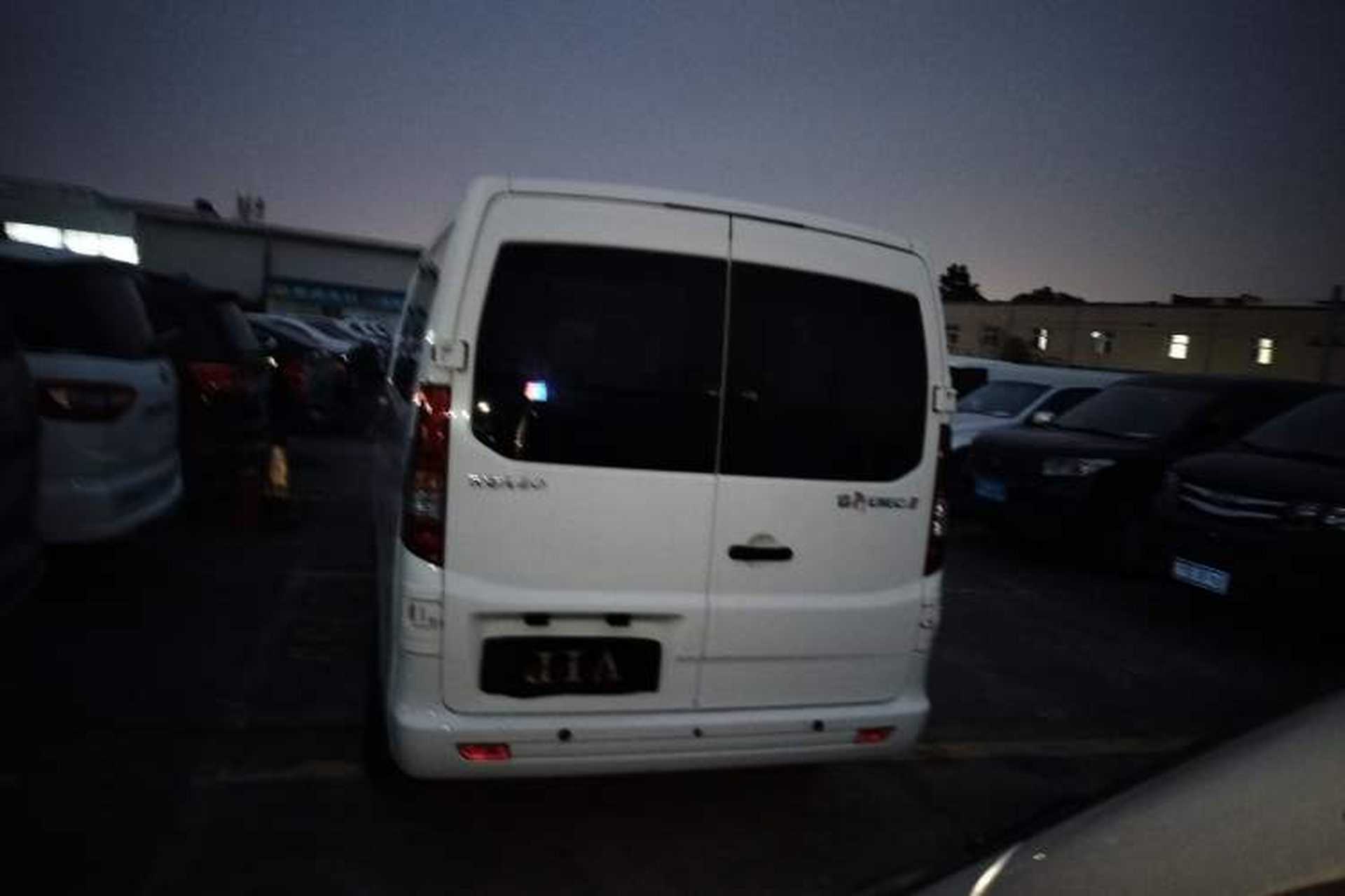 Used CHANGAN KAICHENG Ruixing EM60 2025 Passenger Version Comfort Edition 6 Seats 300 km Range Side-Hinged Doors Rear