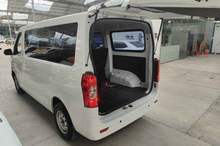 Used CHANGAN KAICHENG Ruixing EM60 2025 Passenger Version Comfort Model 6 Seats 300 km Liftback Door Rear Left 45 Deg