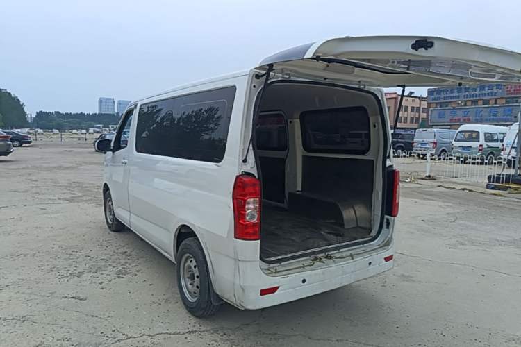 Used CHANGAN KAICHENG Ruixing EM60 2025 Passenger Version Comfort Model 6 Seats 300 km Liftback Door Rear Left 45 Deg