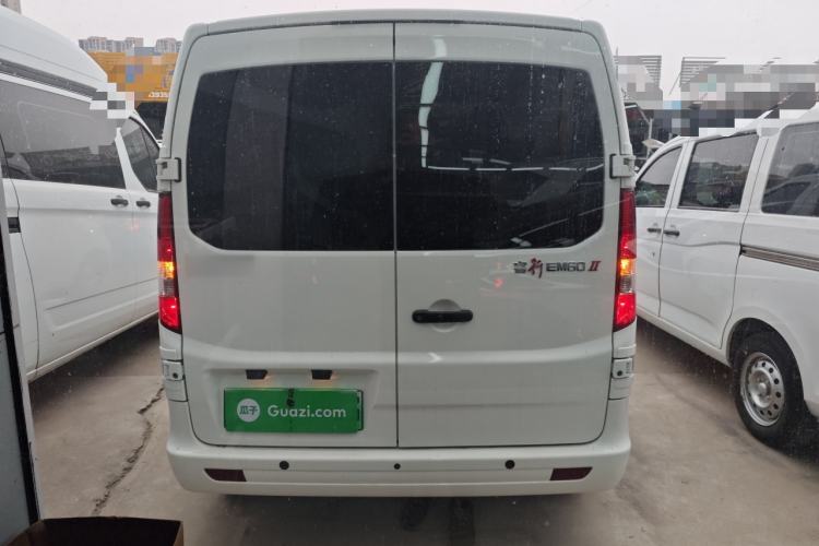 Used CHANGAN KAICHENG Ruixing EM60 2025 Model, Passenger Version—Comfortable Type, 6 Seats, 240 km, Side Doors, 60 kW Rear