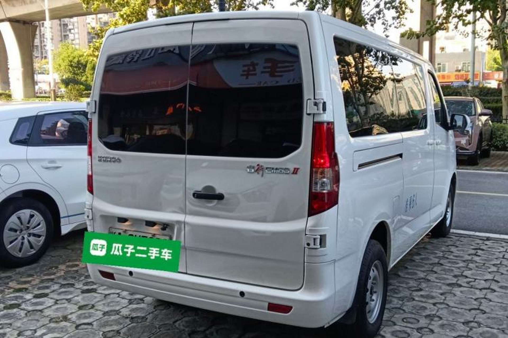 Used CHANGAN KAICHENG Ruixing EM60 2025 Passenger Version Comfort Edition 6 Seats 300 km Range Side-Hinged Doors Rear Right 45 Deg