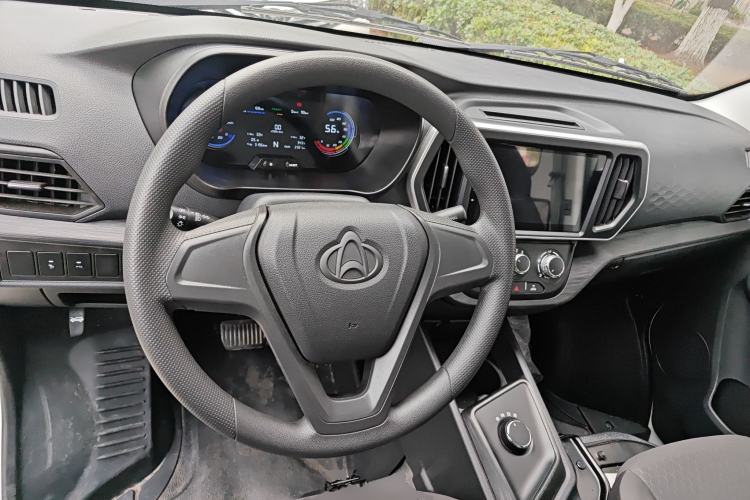 Used CHANGAN KAICHENG Ruixing EM60 2025 Passenger Version Comfort Edition 6 Seats 300 km Range Side-Hinged Doors Steering Wheel
