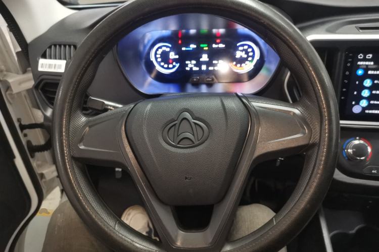 Used CHANGAN KAICHENG Ruixing EM60 2025 Passenger Version Comfort Edition 6 Seats 300 km Range Side-Hinged Doors Steering Wheel