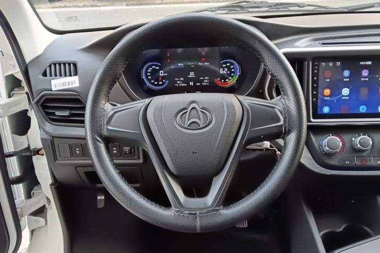 Used CHANGAN KAICHENG Ruixing EM60 2025 Passenger Version Comfort Edition 6 Seats 300 km Range Side-Hinged Doors Steering Wheel