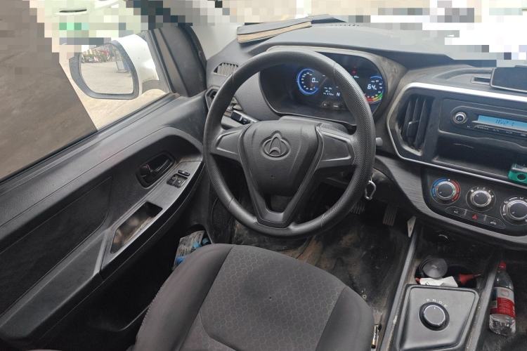 Used CHANGAN KAICHENG Ruixing EM60 2025 Passenger Version Comfort Edition 6 Seats 300 km Range Side-Hinged Doors Steering Wheel