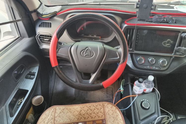 Used CHANGAN KAICHENG Ruixing EM60 2025 Passenger Version Comfort Edition 6 Seats 300 km Range Side-Hinged Doors Steering Wheel