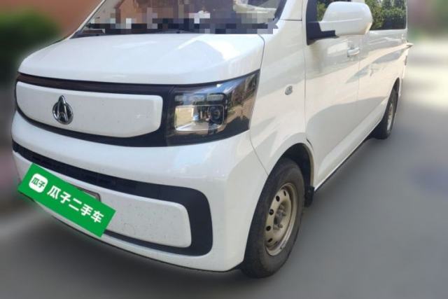 Used CHANGAN KAICHENG Ruixing EM60 2025 Model, Passenger Version—Comfortable Type, 6 Seats, 240 km, Liftgate, 60 kW