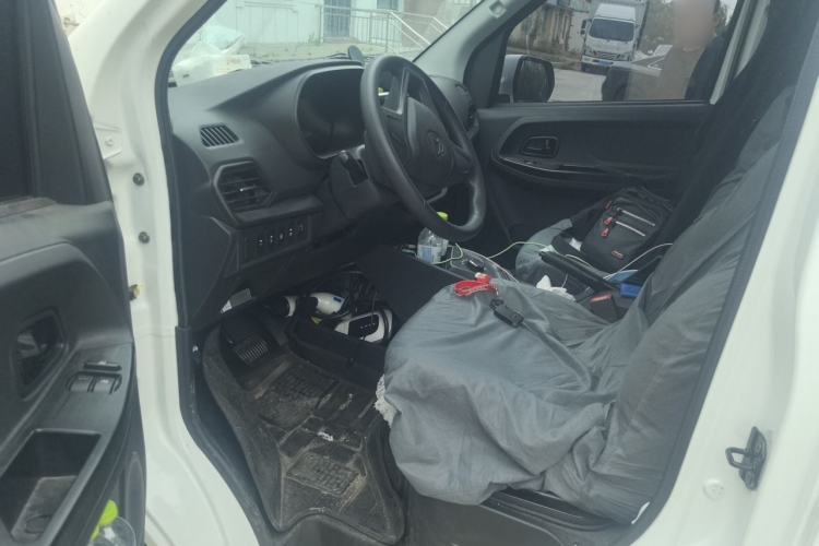 Used CHANGAN KAICHENG Ruixing EM60 2026 Model Comfort 7-seater 320 km, Gullwing Doors Driver Seat