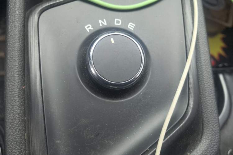 Used CHANGAN KAICHENG Ruixing EM60 2026 Model Comfort 7-seater 320 km, Gullwing Doors Gear Lever