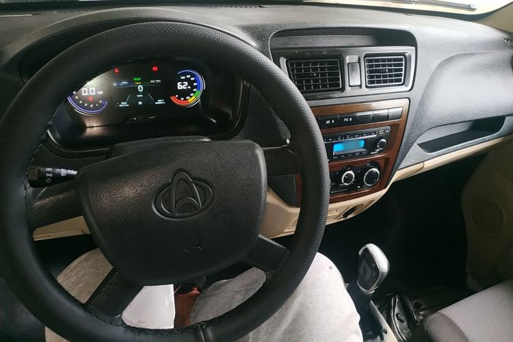 Used CHANGAN KAICHENG Ruixing EM80 2021 Flat-Top Back-Hinged Door 2-Seater 41.86 kWh Center Console