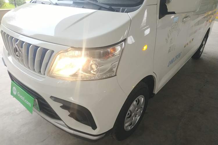 Used CHANGAN KAICHENG Ruixing EM80 2021 Flat-Top Back-Hinged Door 2-Seater 41.86 kWh Left Front Headlight