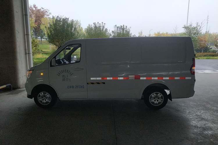 Used CHANGAN KAICHENG Ruixing EM80 2021 Flat-Top Back-Hinged Door 2-Seater 41.86 kWh Left Side