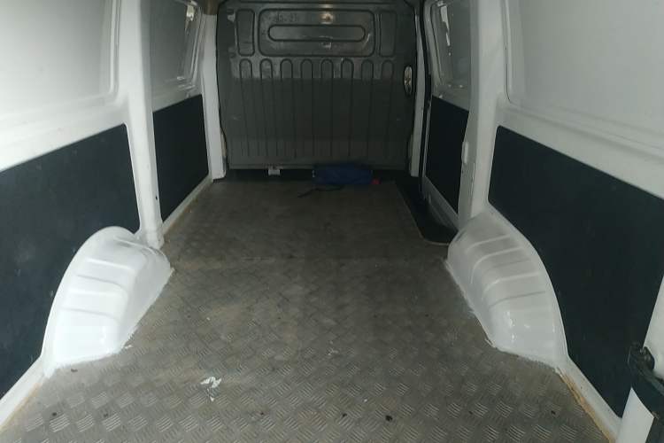 Used CHANGAN KAICHENG Ruixing EM80 2021 Flat-Top Back-Hinged Door 2-Seater 41.86 kWh Trunk