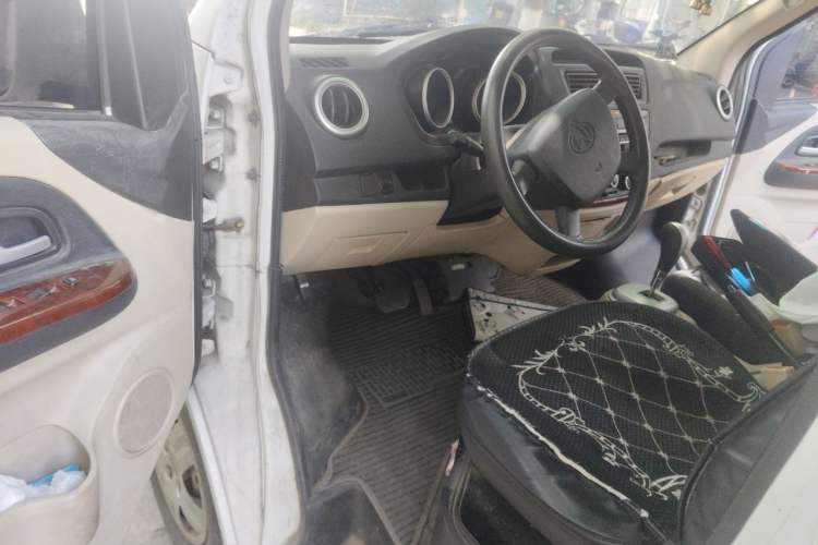 Used CHANGAN KAICHENG Ruixing EM80 2018 Flat Roof with Liftgate 2 Seats 48.4 kWh Driver Seat