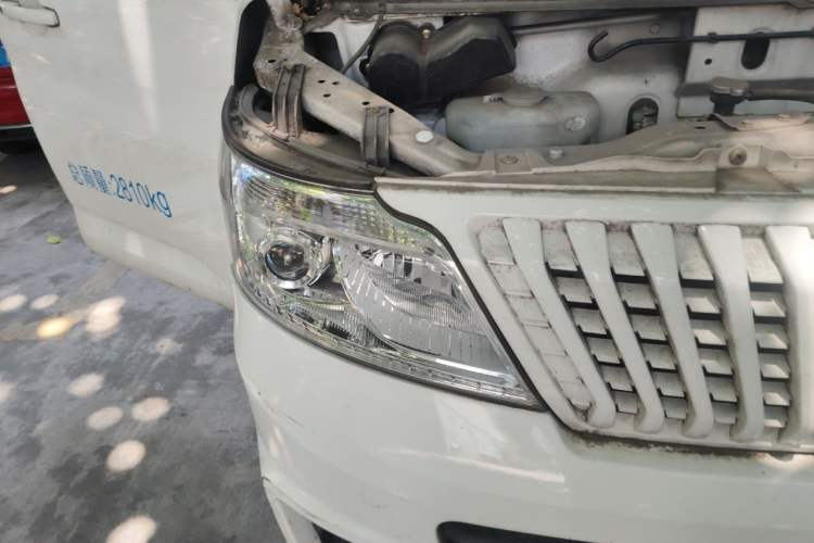 Used CHANGAN KAICHENG Ruixing EM80 2018 Flat Roof with Liftgate 2 Seats 48.4 kWh Engine Bay Right