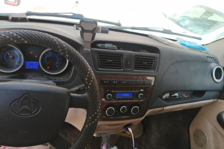 Used CHANGAN KAICHENG Ruixing EM80 2020 High-Roof Double-Door 2-Seater 41.86 kWh Center Console